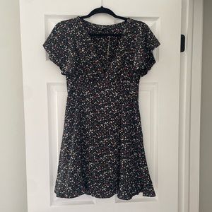 Lulu’s Sz M Floral Dress